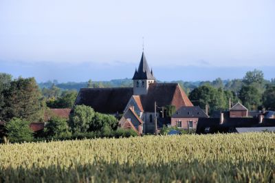 Eglise_de_Dampierre_En_Bray.jpg